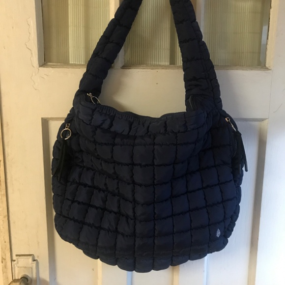 Free People Movement Navy Baby Quilted Slouchy Carry All Bag - Picture 2 of 3